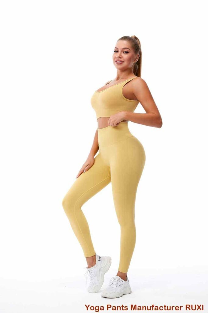Quần legging co giãn có quai đeo chân Ruxi vn1346