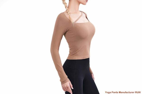 Quần short thể thao dáng rộng cho nữ Ruxi vn3210