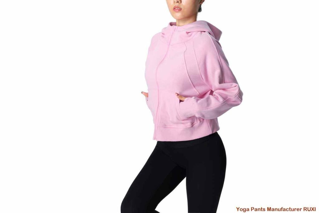 Quần áo tập yoga siêu mềm mang lại sự thoải mái tối đa
