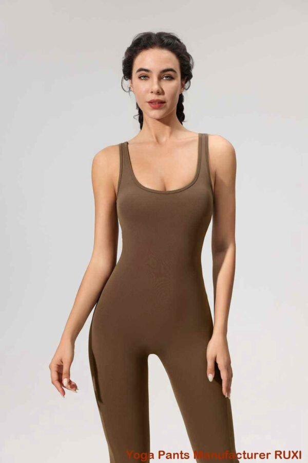 Quần short tập yoga cắt xẻ BZB dành cho nữ Ruxi vn3760