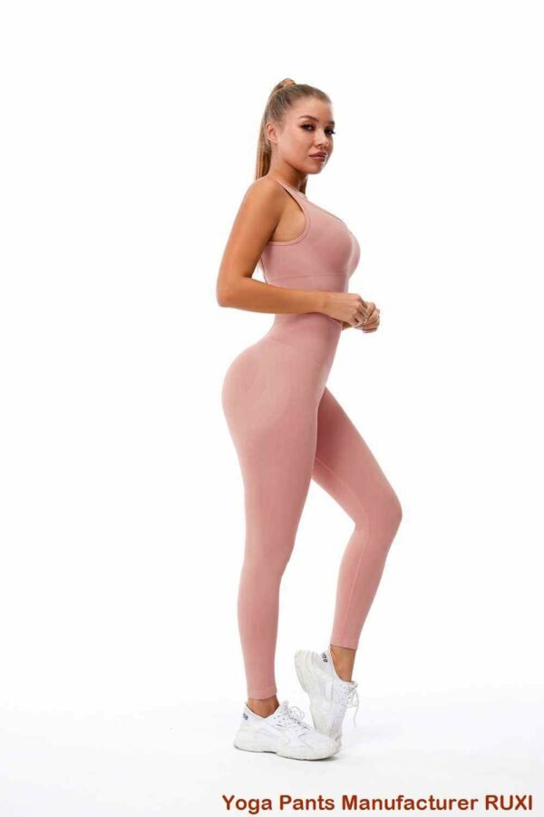 Quần short tập gym siêu co giãn cho sự vừa vặn hoàn hảo