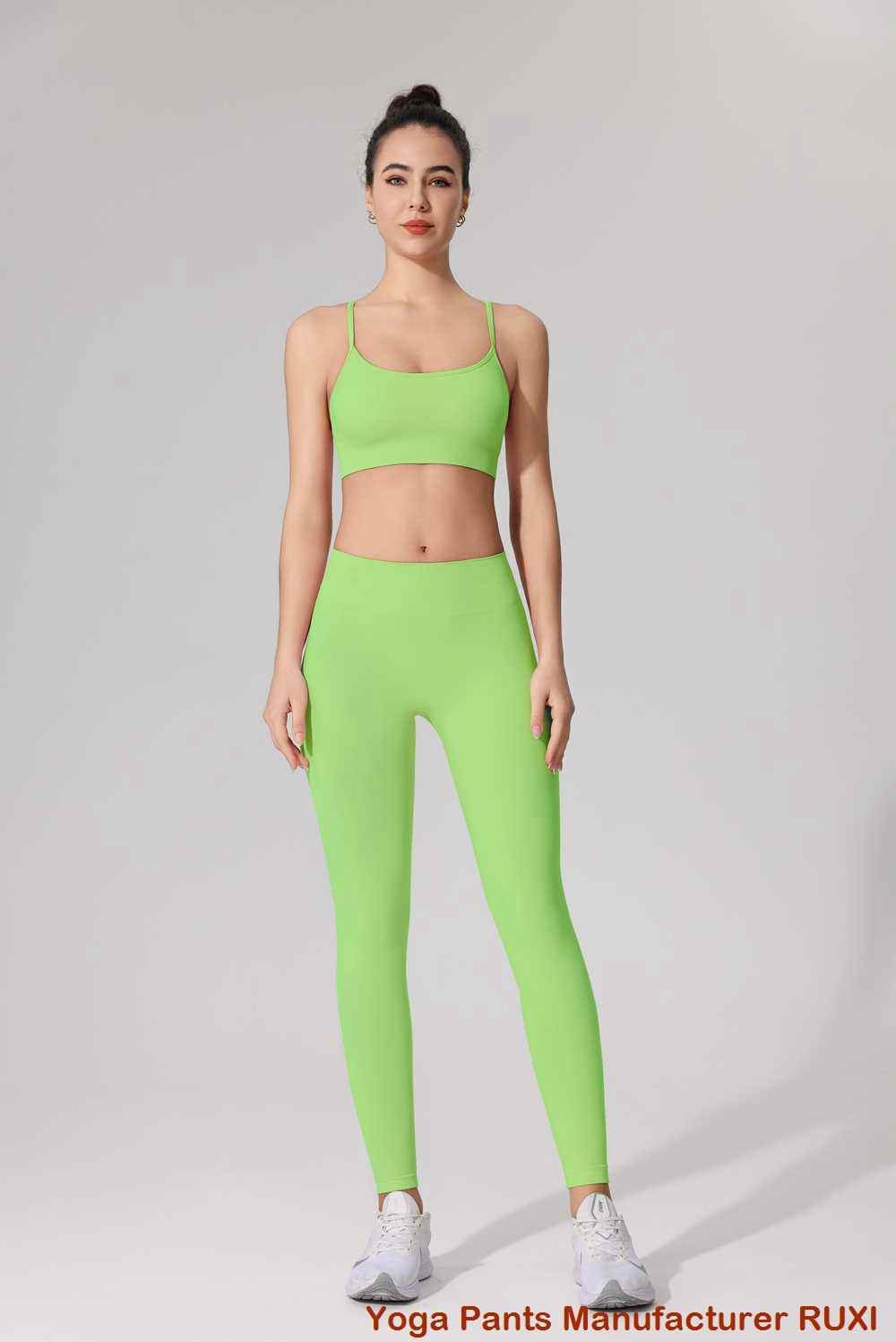 Bộ đồ thể thao nam mùa hè nhẹ nhàng năng động Ruxi vn2688 Bộ đồ thể thao nam mùa hè nhẹ nhàng năng động Ruxi vn2688