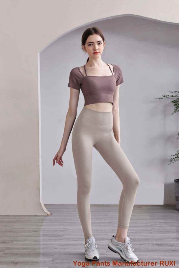Quần short thể thao nam màu xám Ruxi vn2396