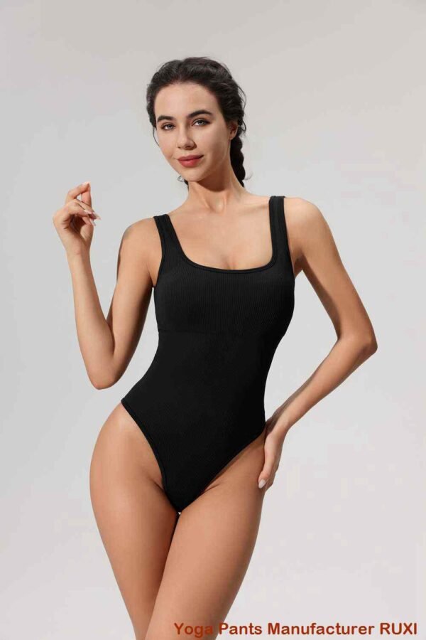 Quần short đạp xe màu xanh bạc hà thoải mái và phong cách
