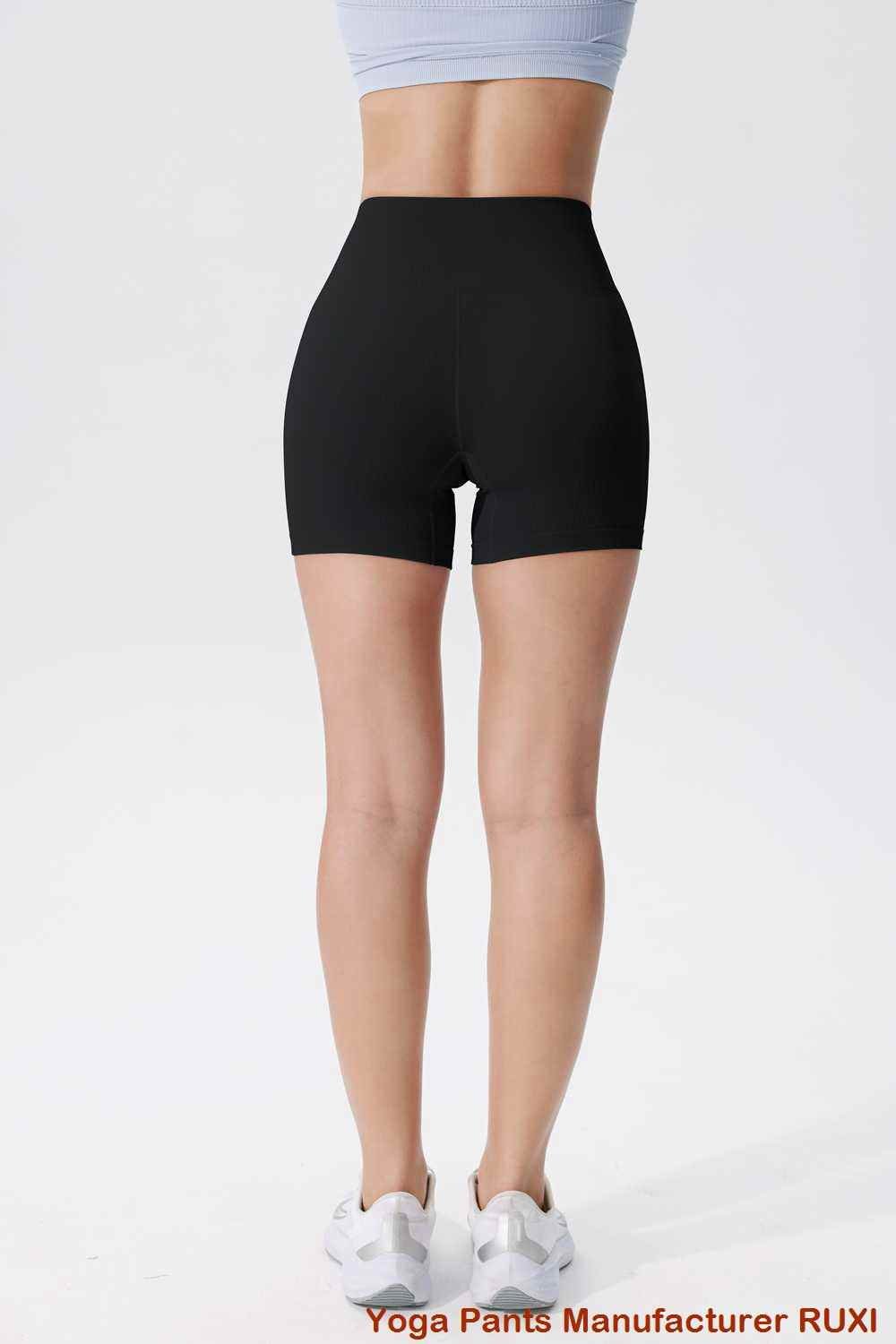 Quần short bóng đá phong cách cổ điển thập niên 80 Ruxi Quần short bóng đá phong cách cổ điển thập niên 80 Ruxi