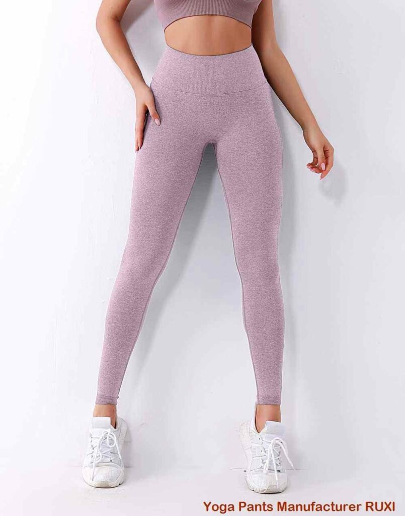 Quần legging bó sát giúp định hình mông một cách thoải mái