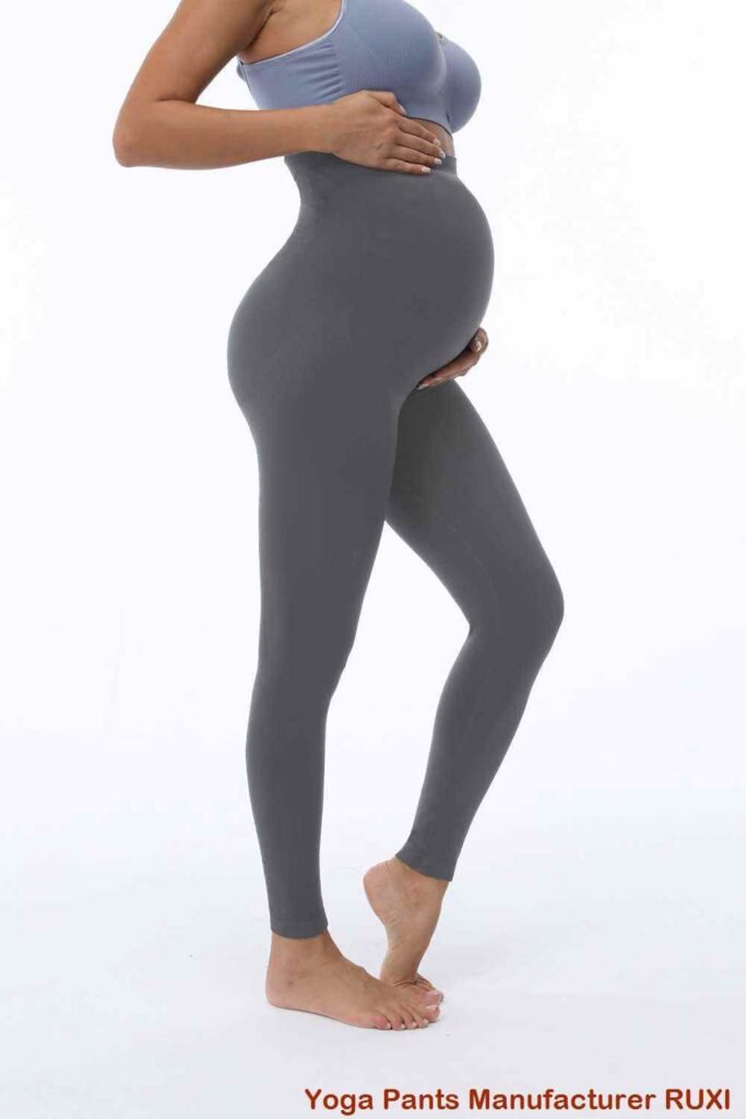 Quần legging tập luyện cạp cao màu đỏ tía Ruxi vn554