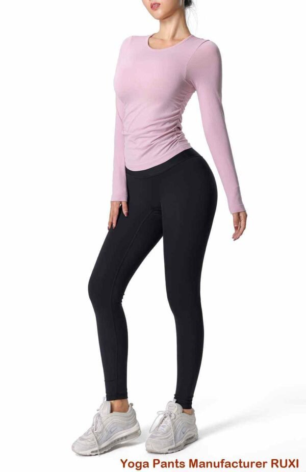 Bộ áo ngực thể thao và quần short biker Ultimate Ruxi