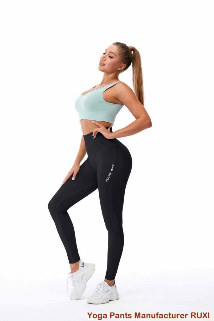 Áo ngực thể thao hở cổ cao cho trang phục năng động Ruxi