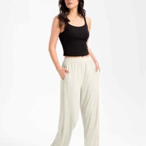 Quần short yoga siêu mềm dày mang lại sự thoải mái tối đa