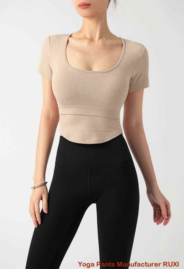 Quần short đạp xe màu hồng cho nữ thoải mái khi đạp xe
