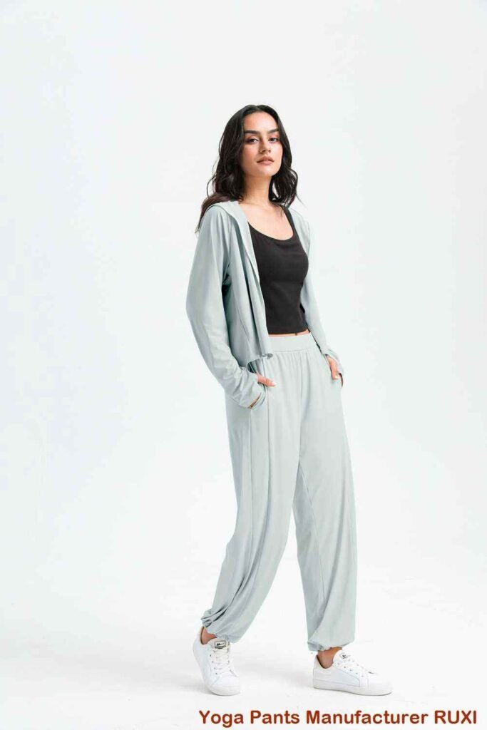 Áo thể thao đệm Comfort Fit dành cho phụ nữ năng động Ruxi
