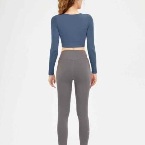 Quần short chạy bộ màu đen thoáng khí cho nữ Ruxi vn3045