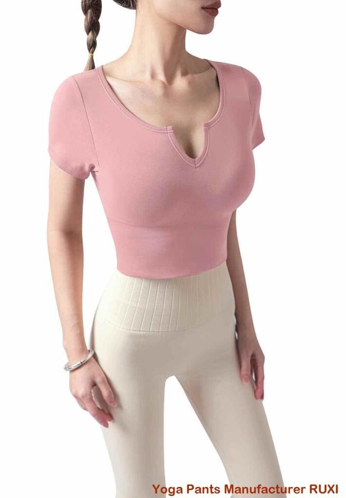 Bộ quần yoga liền mạch và áo crop top Ruxi vn1114